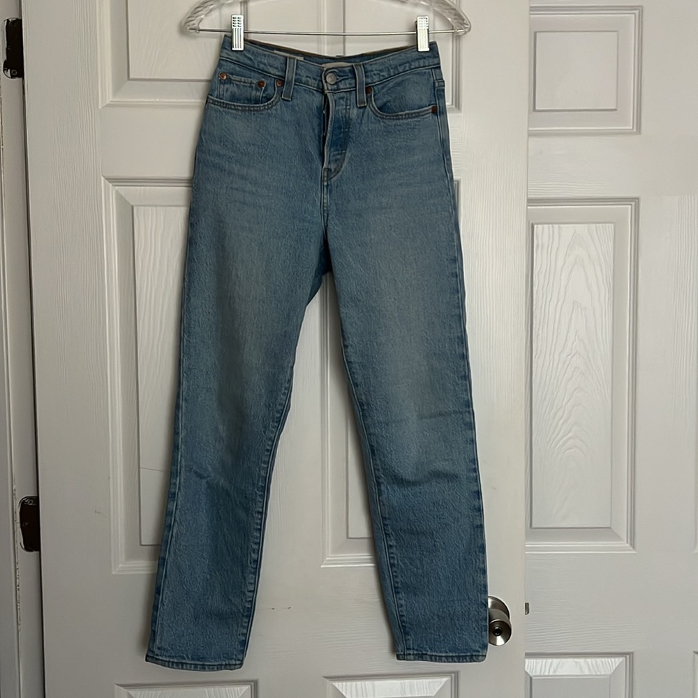 Levi’s Premium Wedgie Icon Fit Samba Tango Light 25